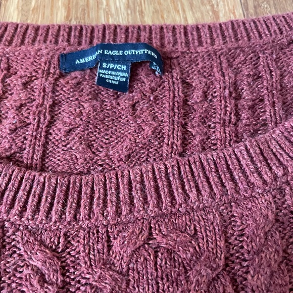 Women’s American Eagle knit sweater red small with zip details on side - Picture 3 of 7